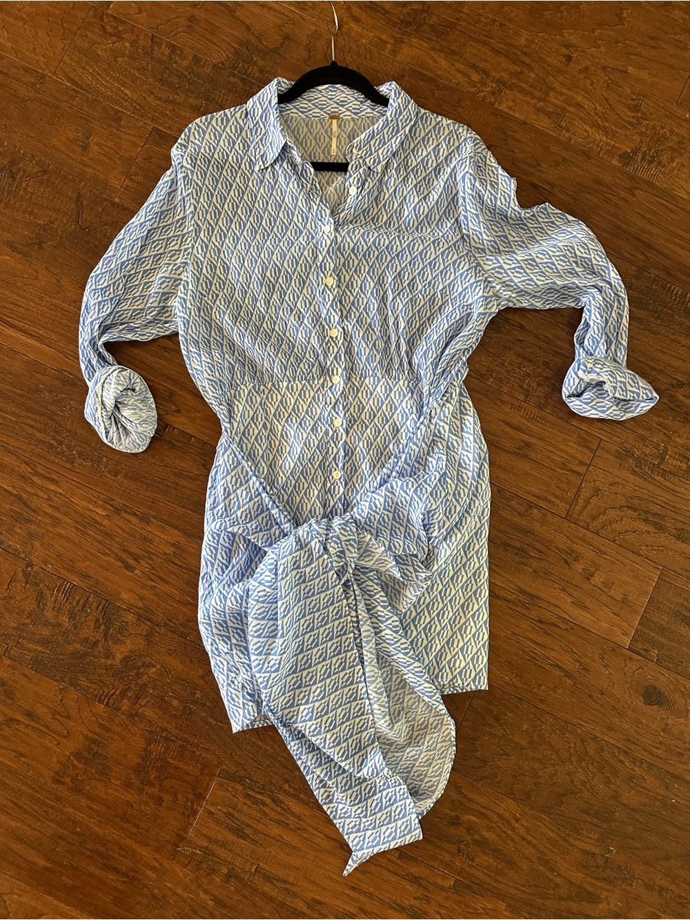 Free People Light Blue & White Patterned Button-Front Shirt Dress